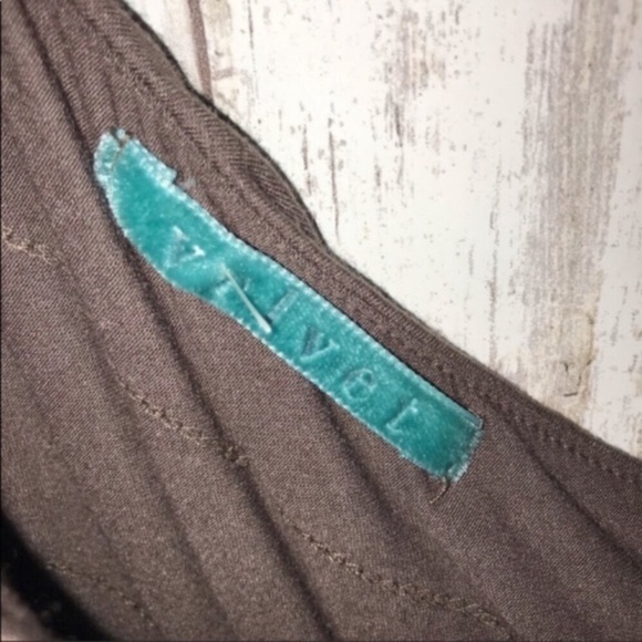 Velvet by Graham & Spencer One Shoulder Blouse - Picture 6 of 7